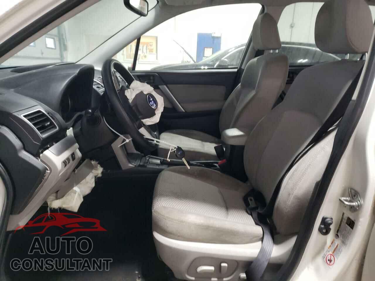 SUBARU FORESTER 2016 - JF2SJADC8GH540077