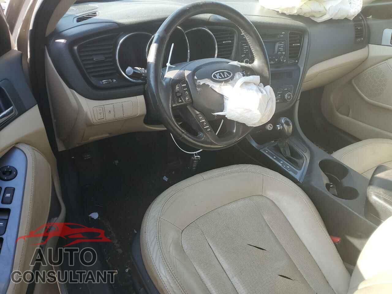 KIA OPTIMA 2011 - KNAGN4A70B5076257