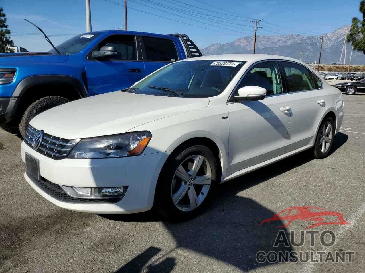 VOLKSWAGEN PASSAT 2015 - 1VWAT7A30FC110807