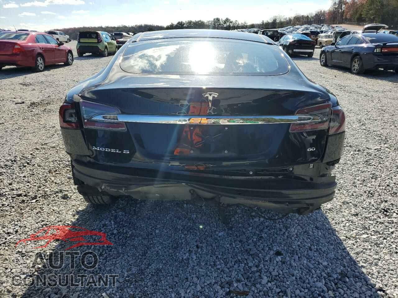 TESLA MODEL S 2014 - 5YJSA1S14EFP28592