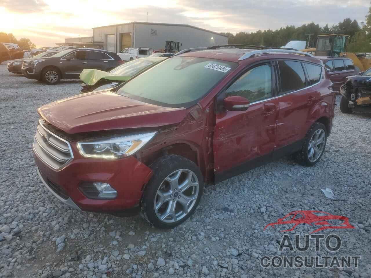 FORD ESCAPE 2017 - 1FMCU0J93HUD42475