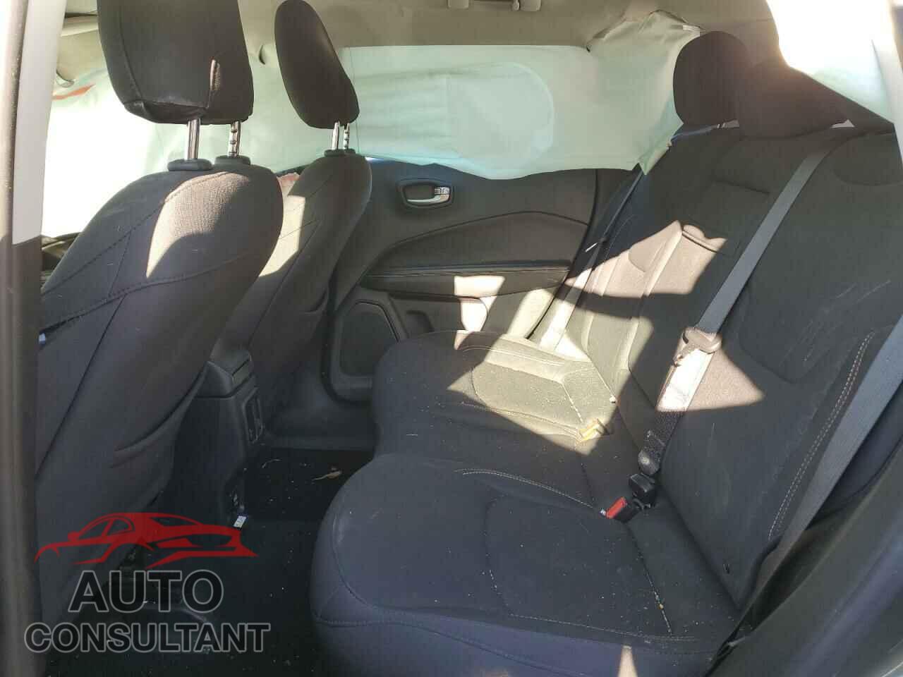 JEEP COMPASS 2019 - 3C4NJCAB2KT782876