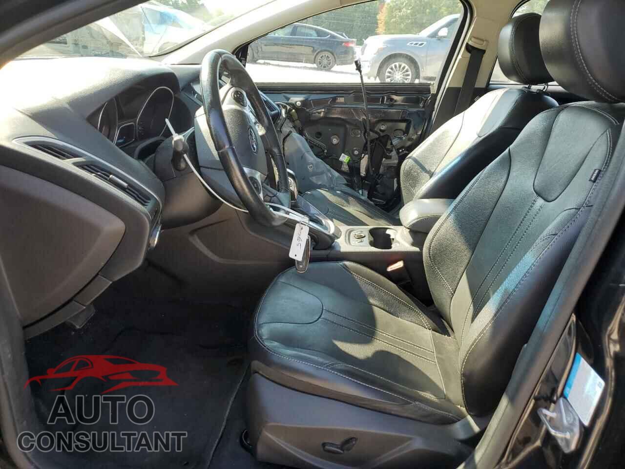 FORD FOCUS 2014 - 1FADP3J26EL123781