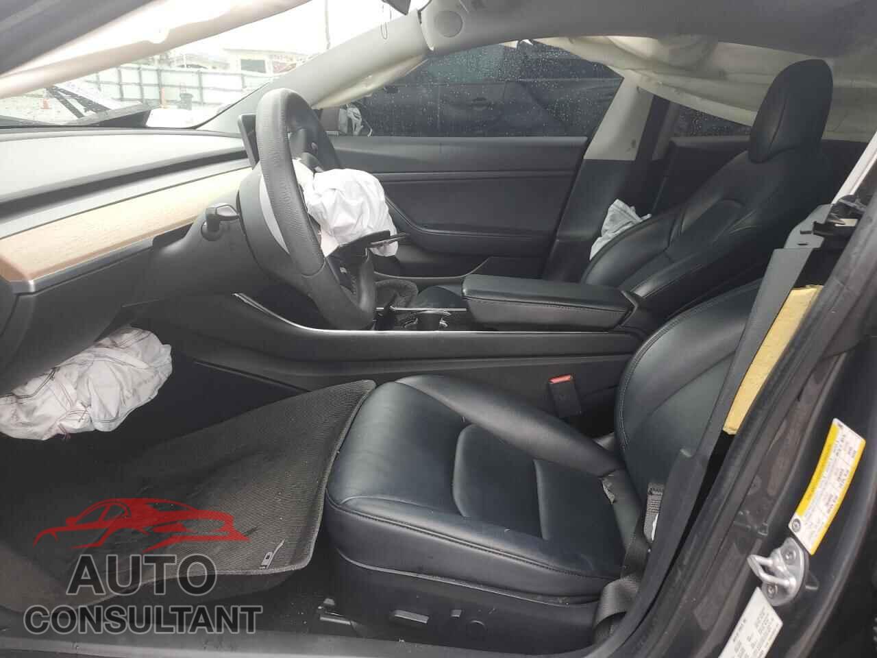TESLA MODEL 3 2020 - 5YJ3E1EA3LF704883