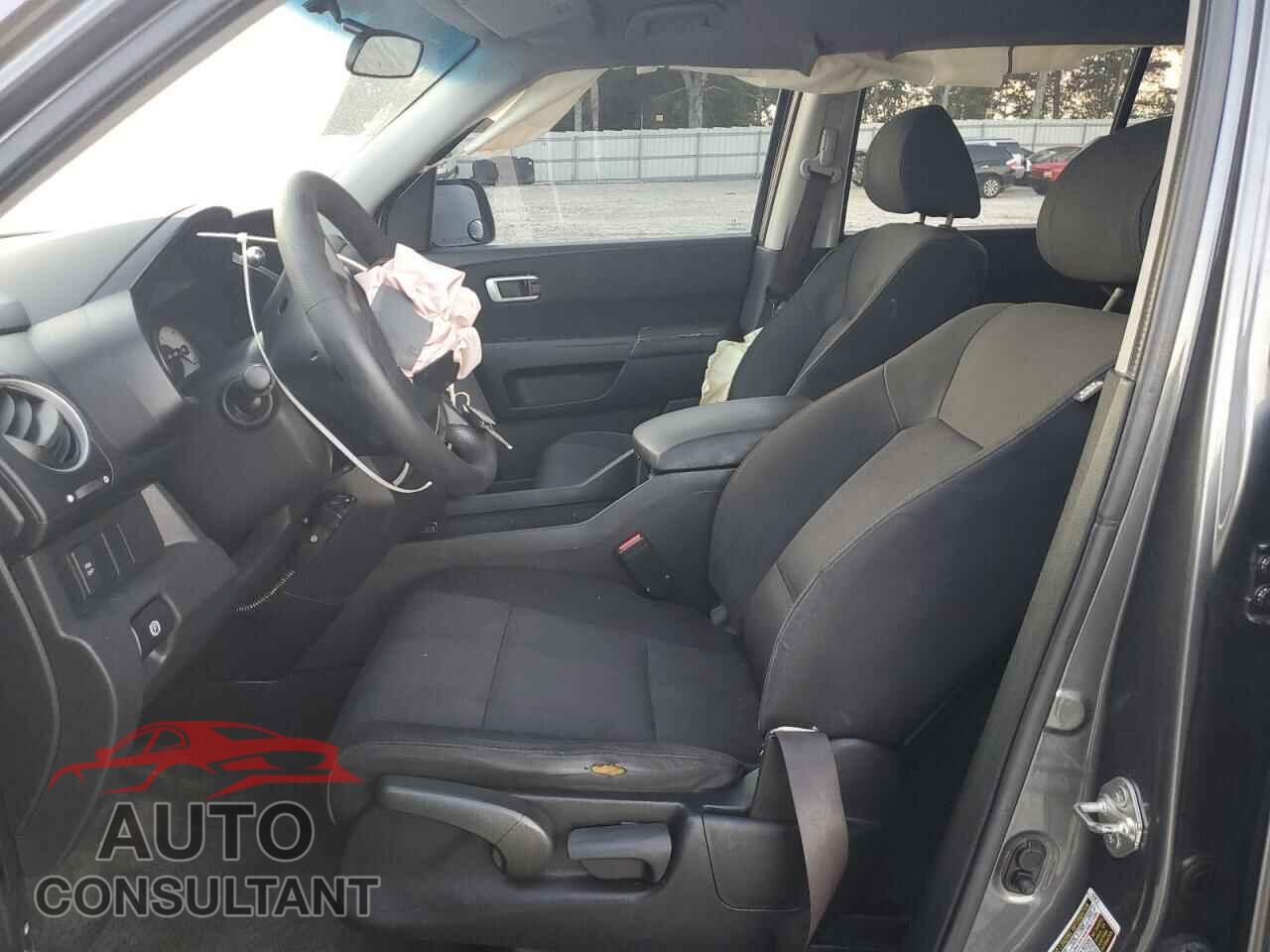 HONDA PILOT 2011 - 5FNYF4H25BB100405