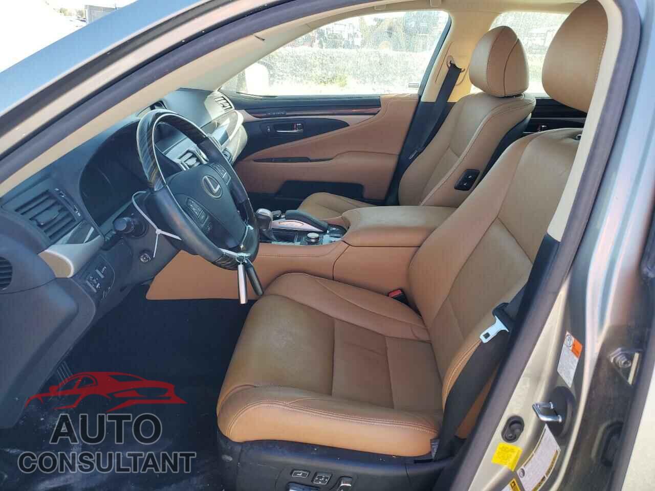 LEXUS LS460 2016 - JTHBL5EF2G5140511
