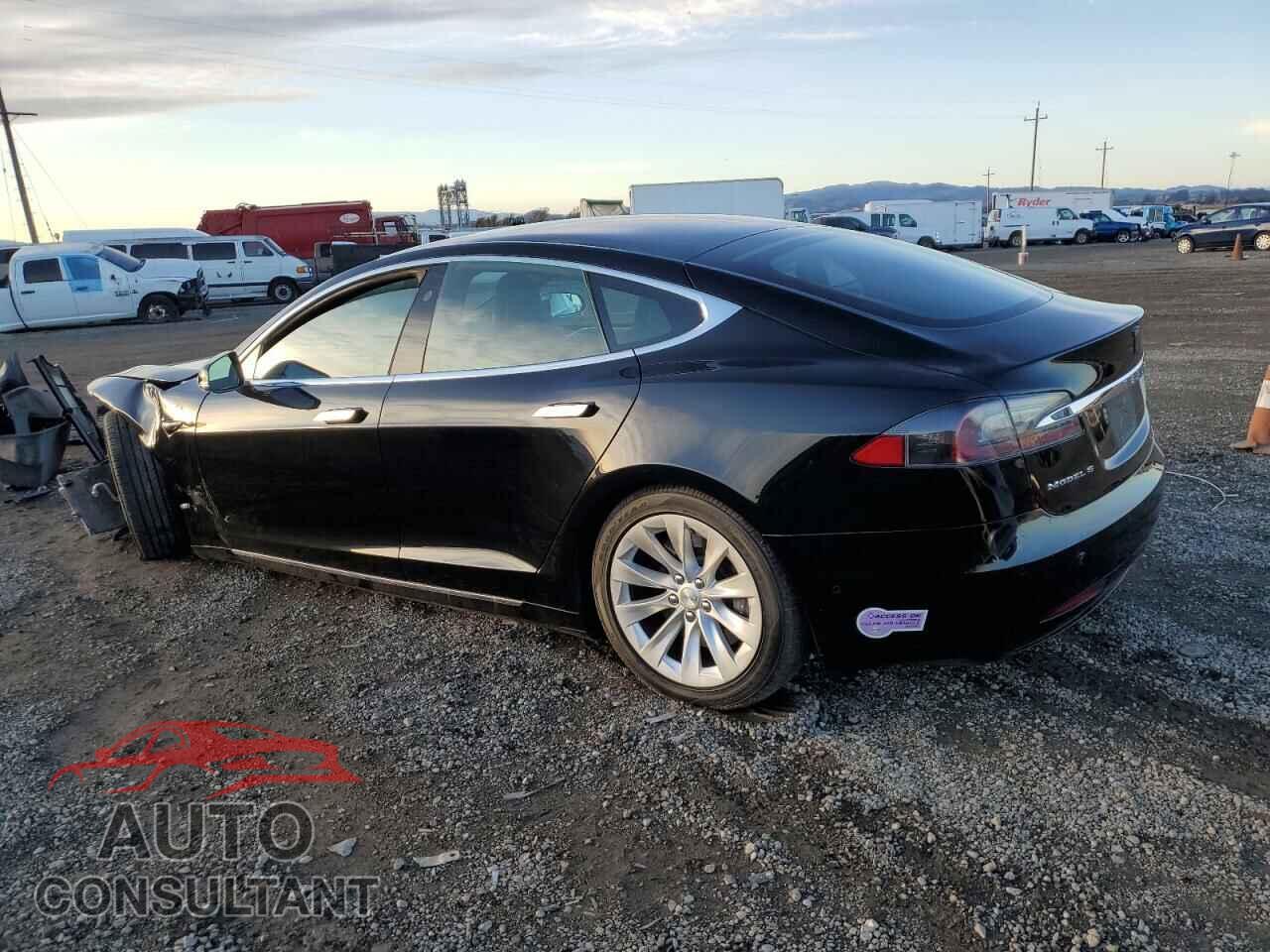 TESLA MODEL S 2018 - 5YJSA1E25JF297680