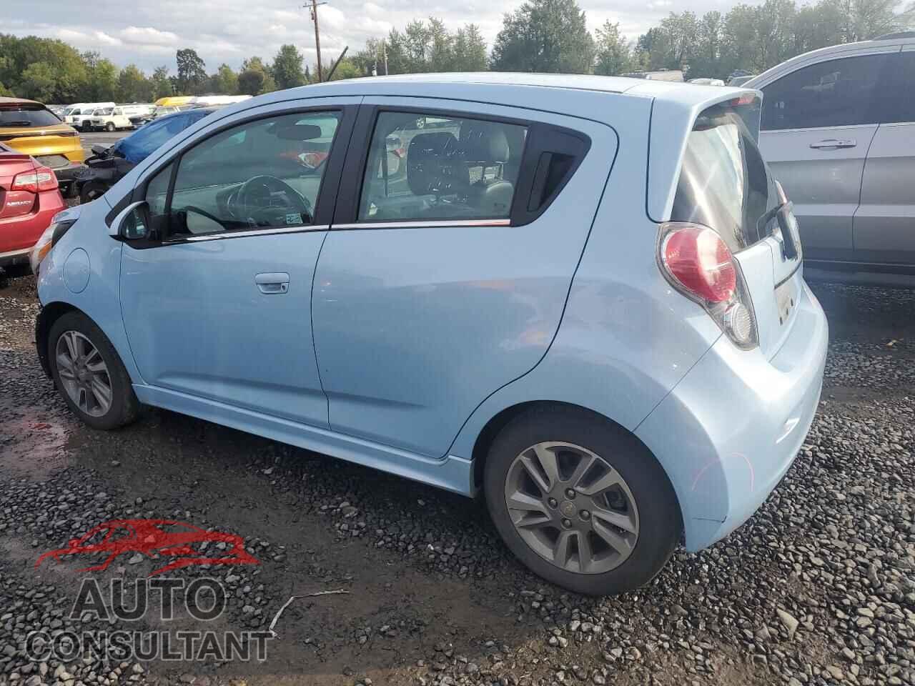CHEVROLET SPARK 2015 - KL8CL6S00FC728518