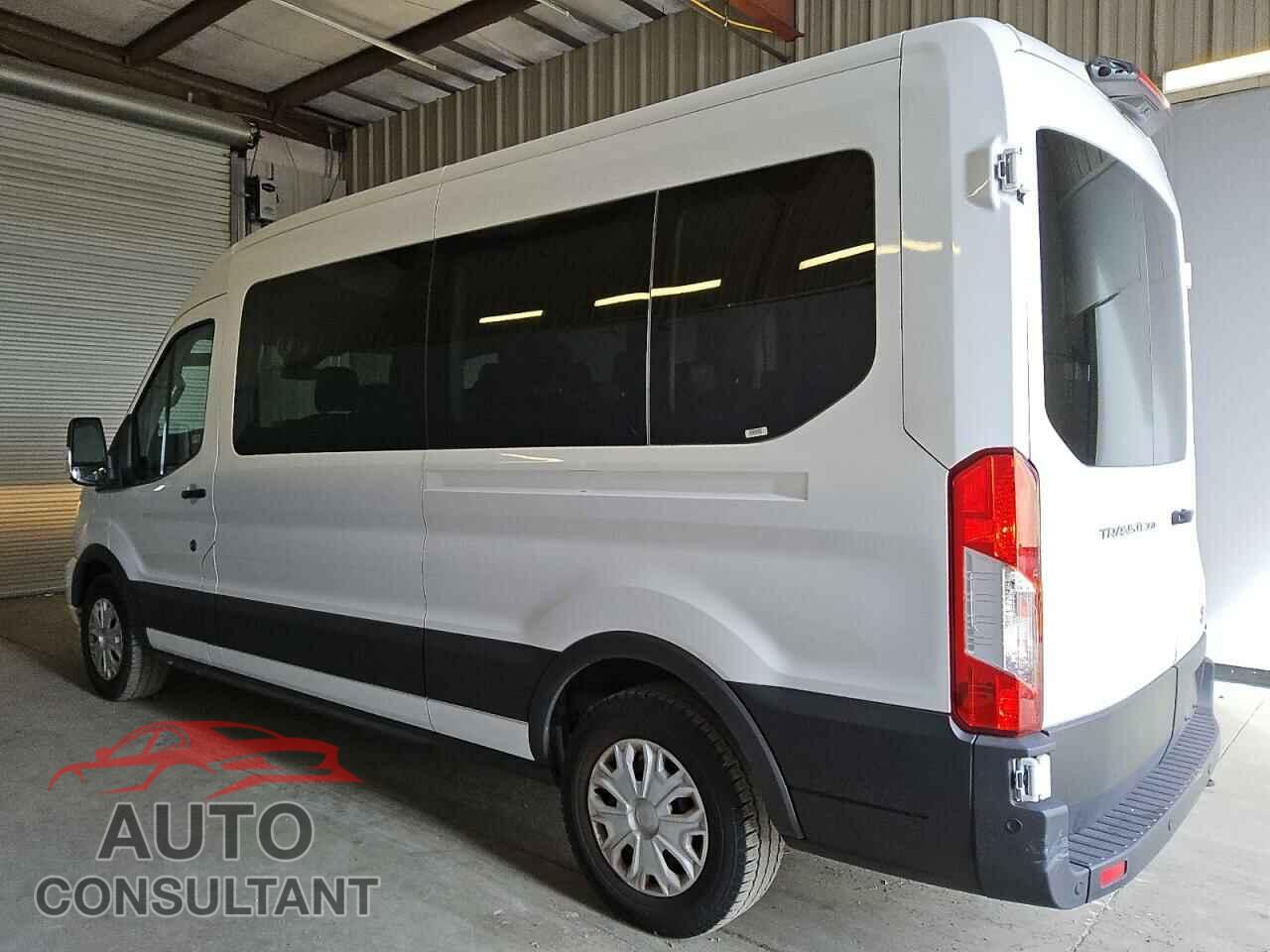 FORD TRANSIT 2023 - 1FBAX2C87PKB36657