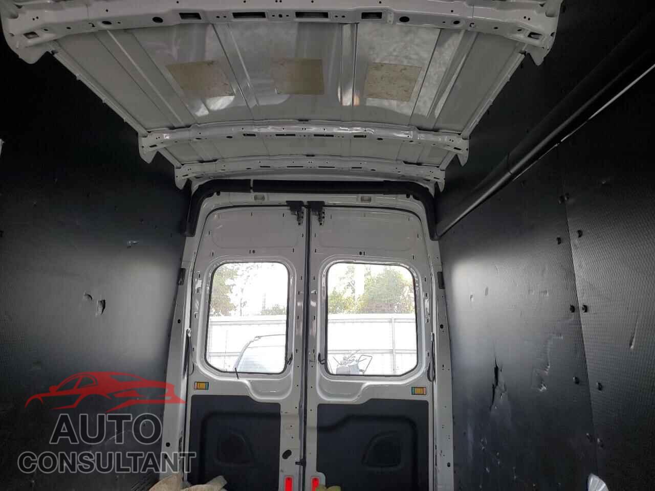 FORD TRANSIT 2016 - 1FTYR2XG2GKB46163
