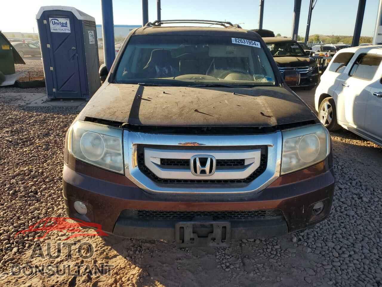 HONDA PILOT 2011 - 5FNYF4H55BB051085