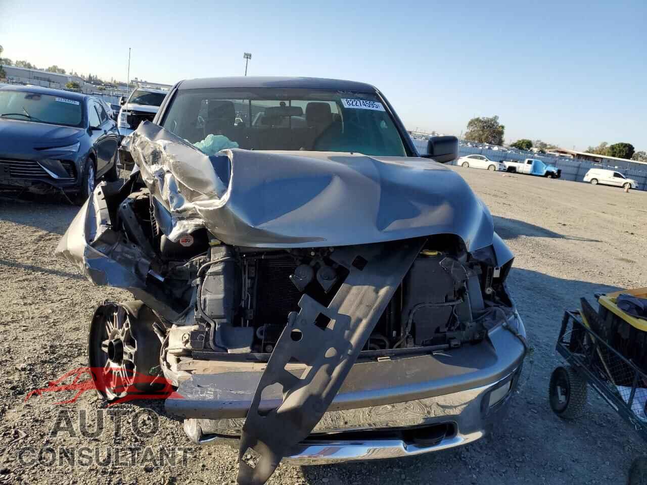 DODGE RAM 1500 2012 - 1C6RD7LT9CS221252