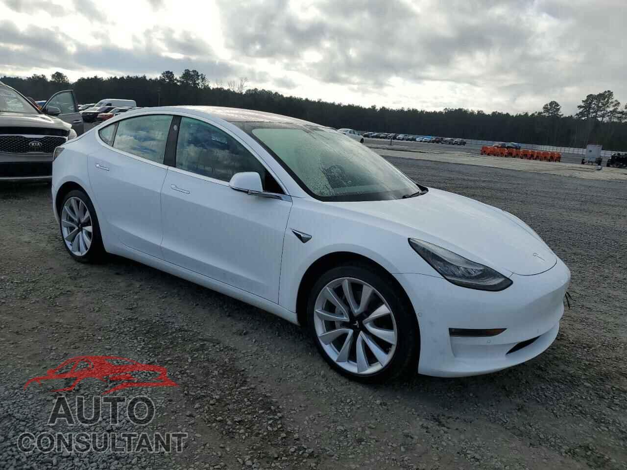 TESLA MODEL 3 2018 - 5YJ3E1EB0JF134069
