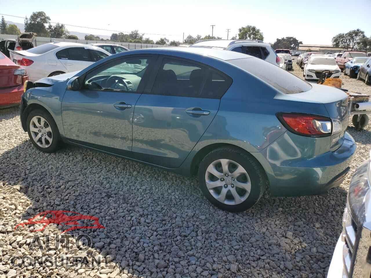 MAZDA 3 2011 - JM1BL1UG2B1381084