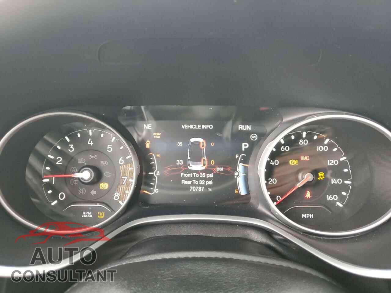 JEEP COMPASS 2019 - 3C4NJDCB3KT598744