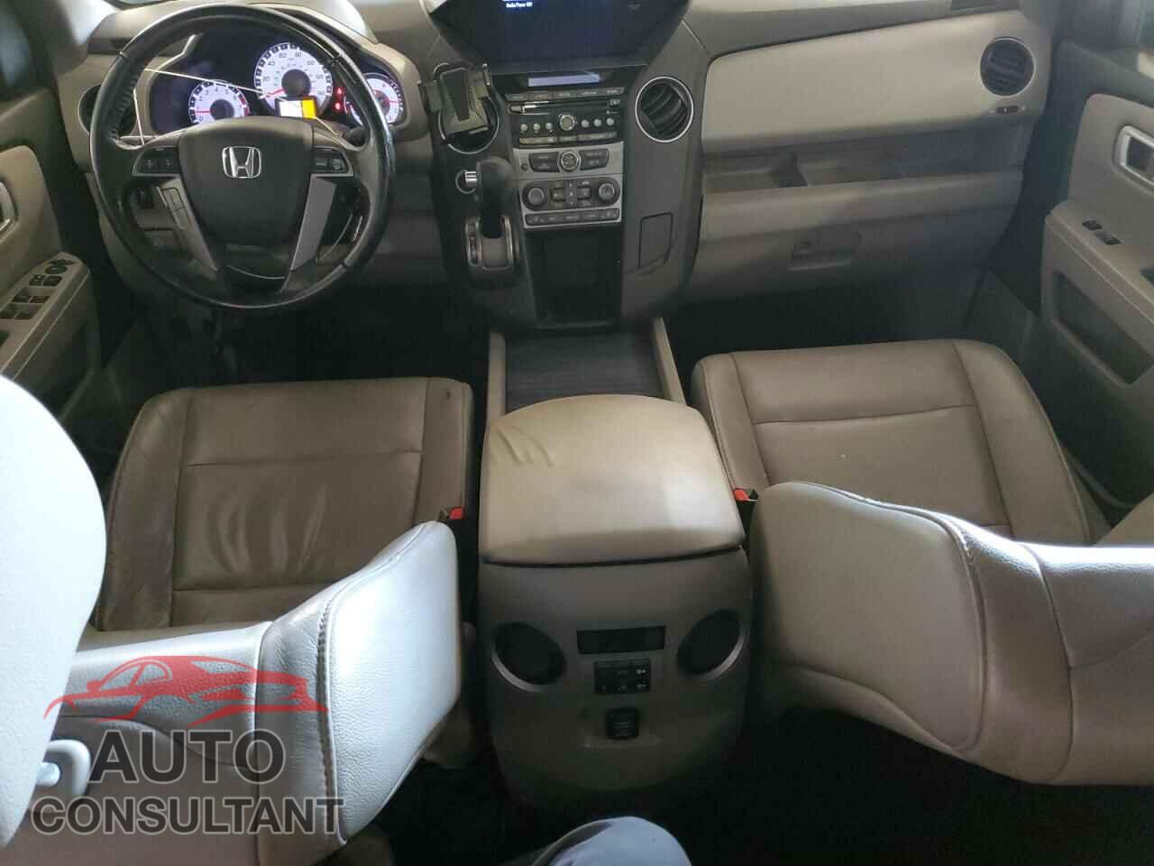 HONDA PILOT 2015 - 5FNYF4H53FB024196
