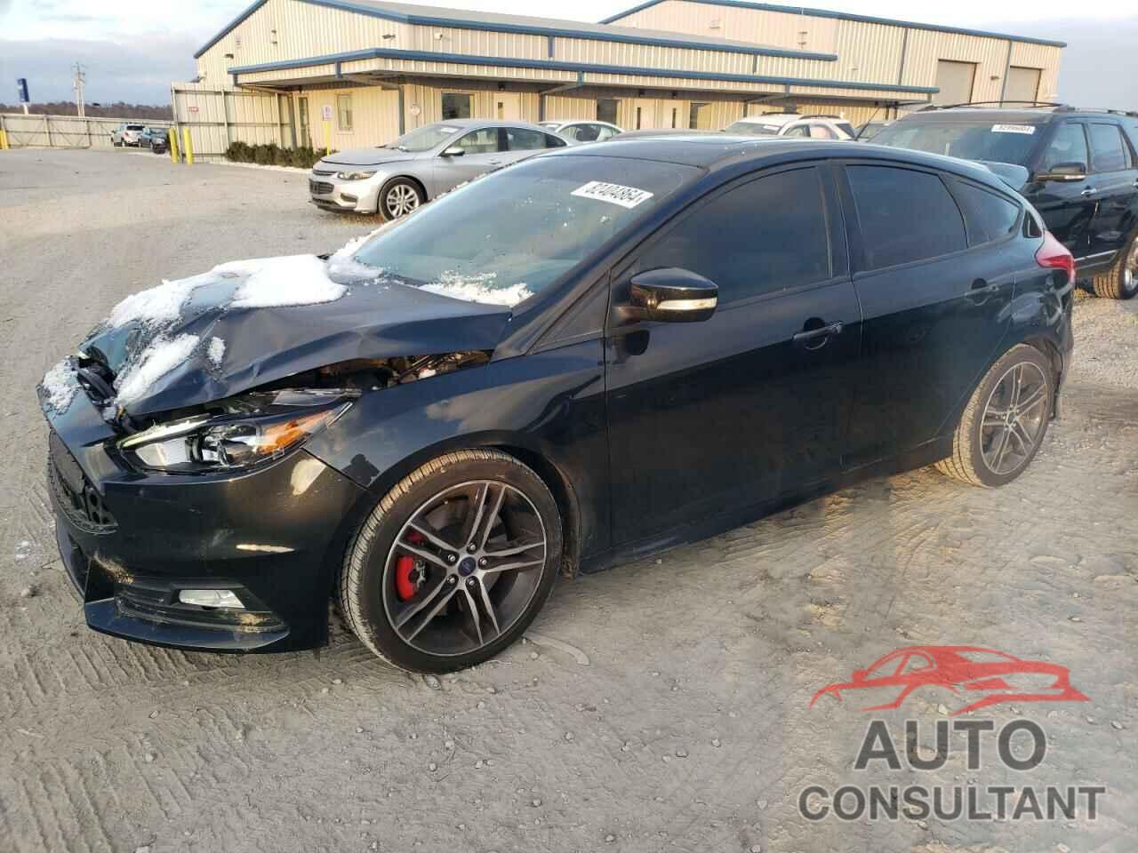 FORD FOCUS 2015 - 1FADP3L97FL387250