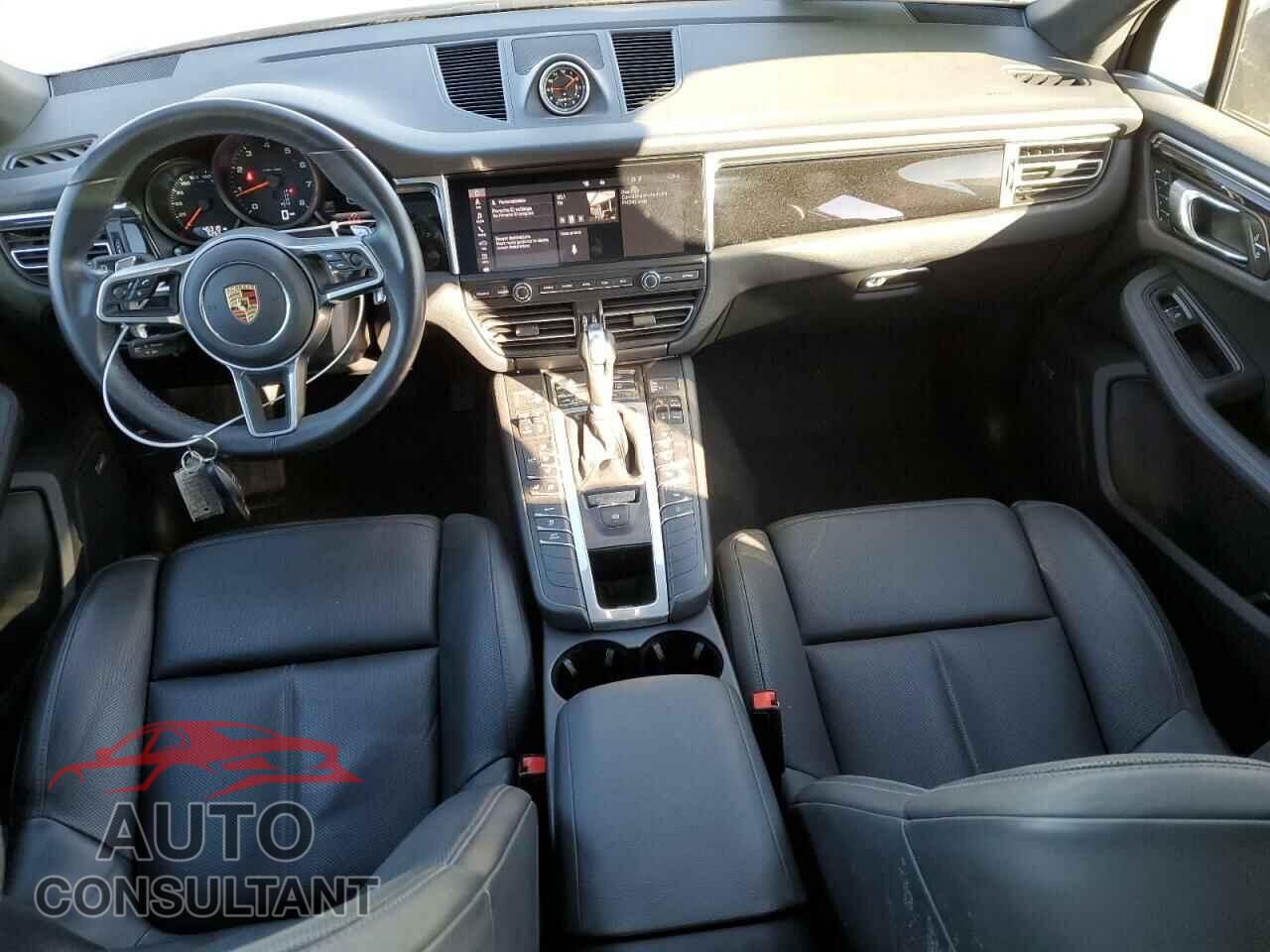 PORSCHE MACAN 2021 - WP1AA2A56MLB04714