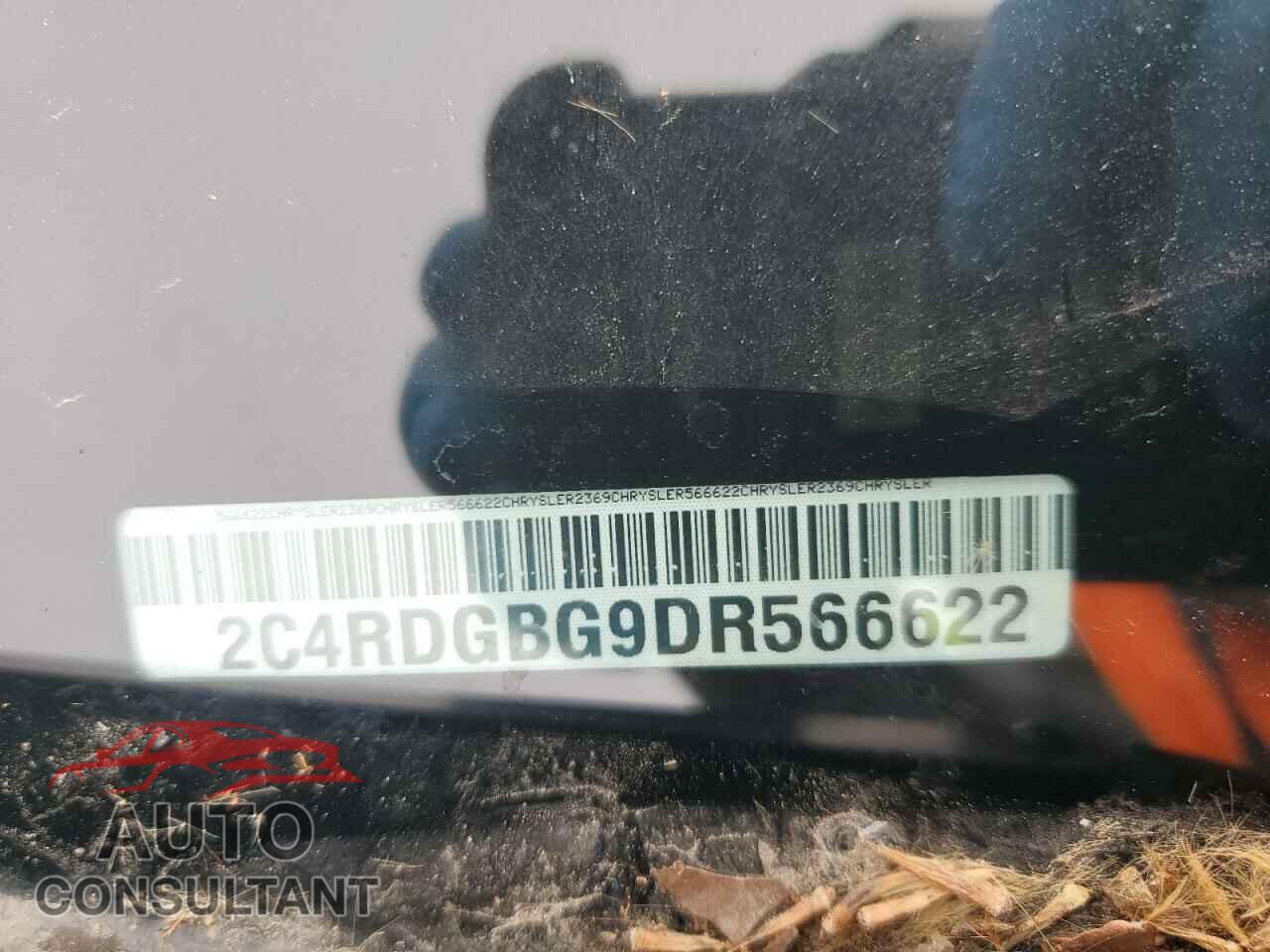 DODGE CARAVAN 2013 - 2C4RDGBG9DR566622
