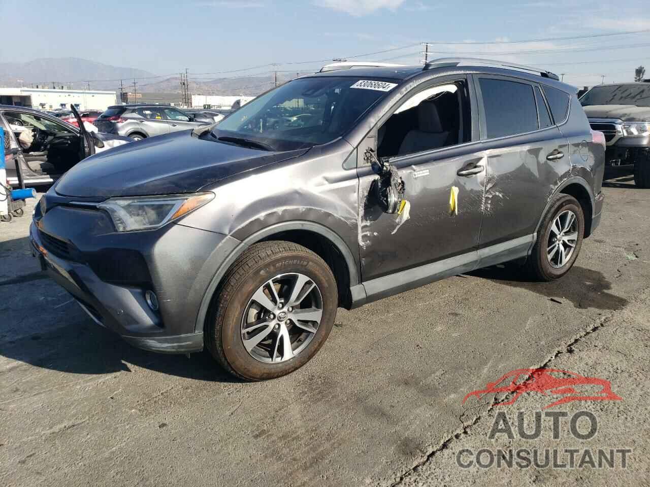 TOYOTA RAV4 2017 - JTMWFREV1HJ706739