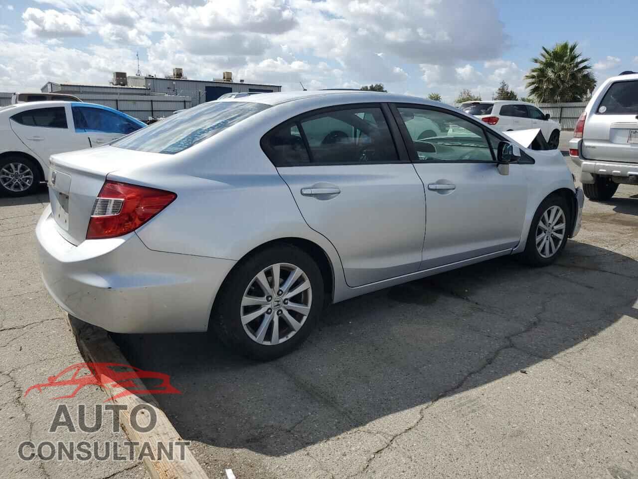 HONDA CIVIC 2012 - 2HGFB2F96CH523112
