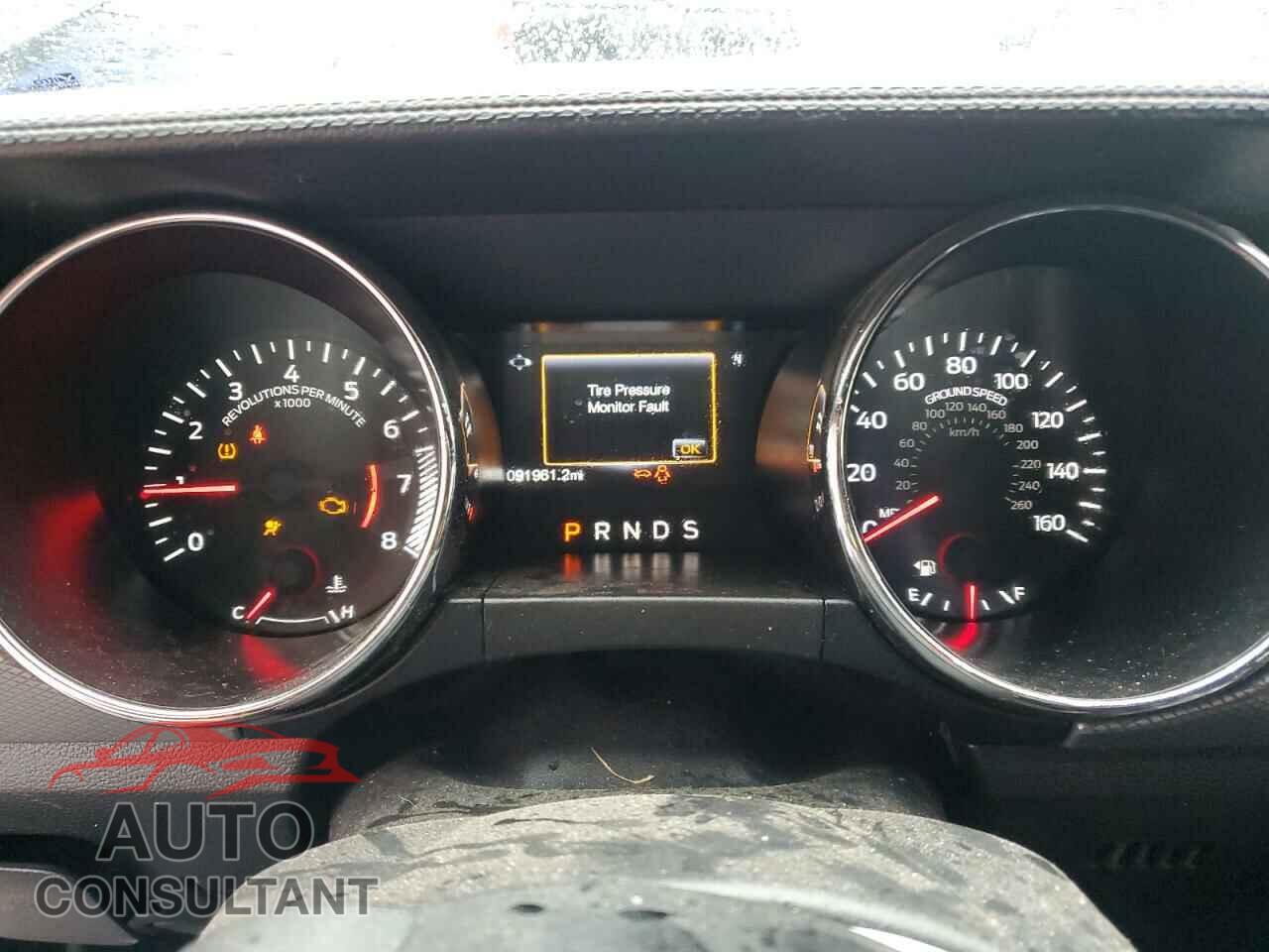 FORD MUSTANG 2017 - 1FA6P8CF9H5240883