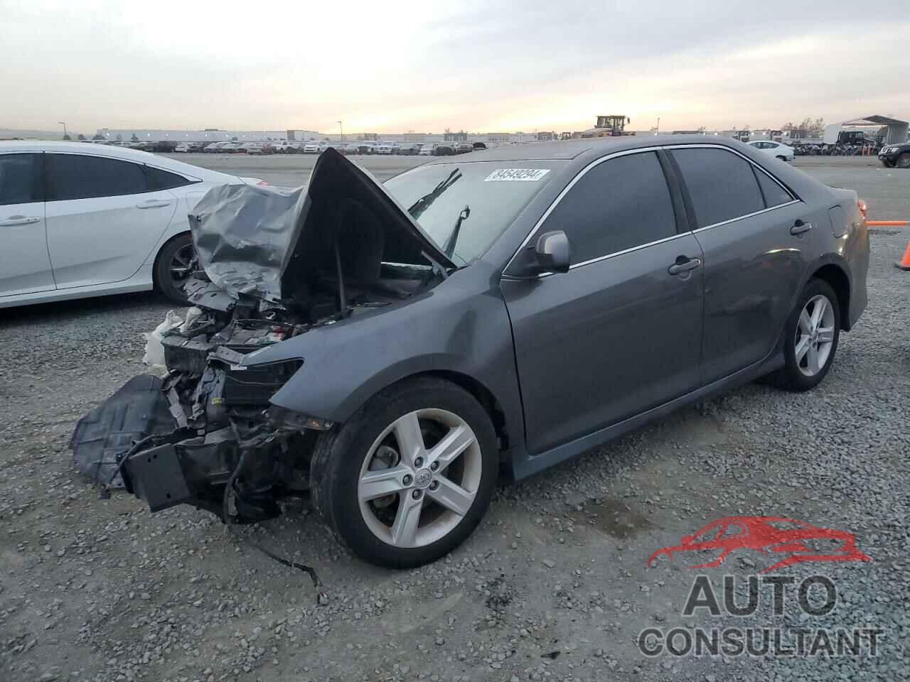TOYOTA CAMRY 2014 - 4T1BF1FK8EU804399