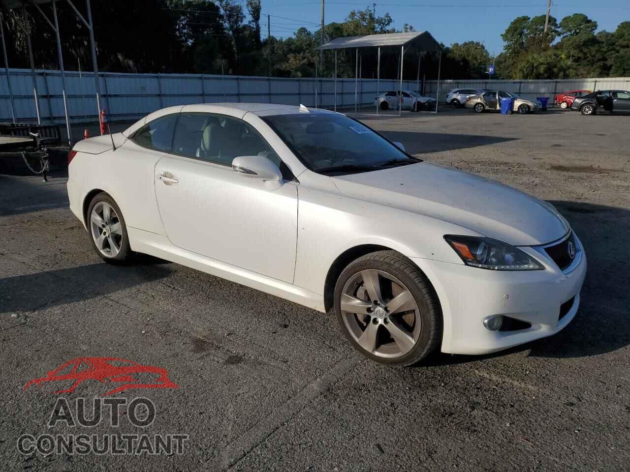LEXUS IS 2011 - JTHFE2C29B2506811