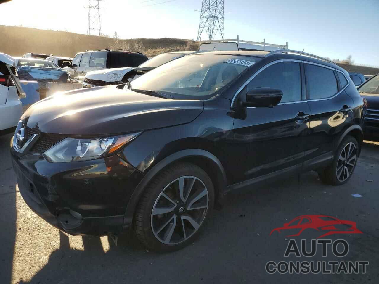 NISSAN ROGUE 2017 - JN1BJ1CR9HW134104