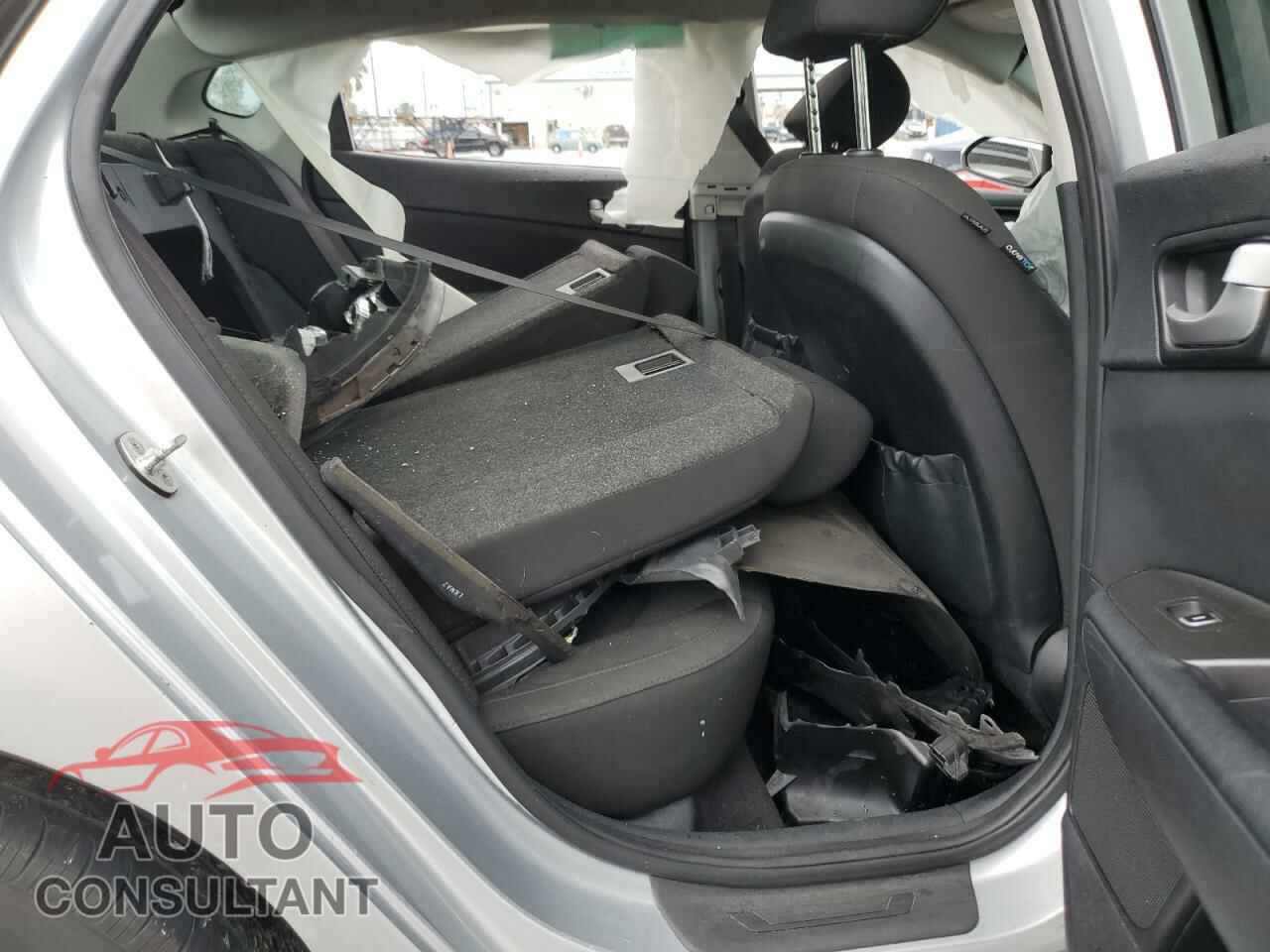 KIA OPTIMA 2017 - 5XXGT4L32HG134148