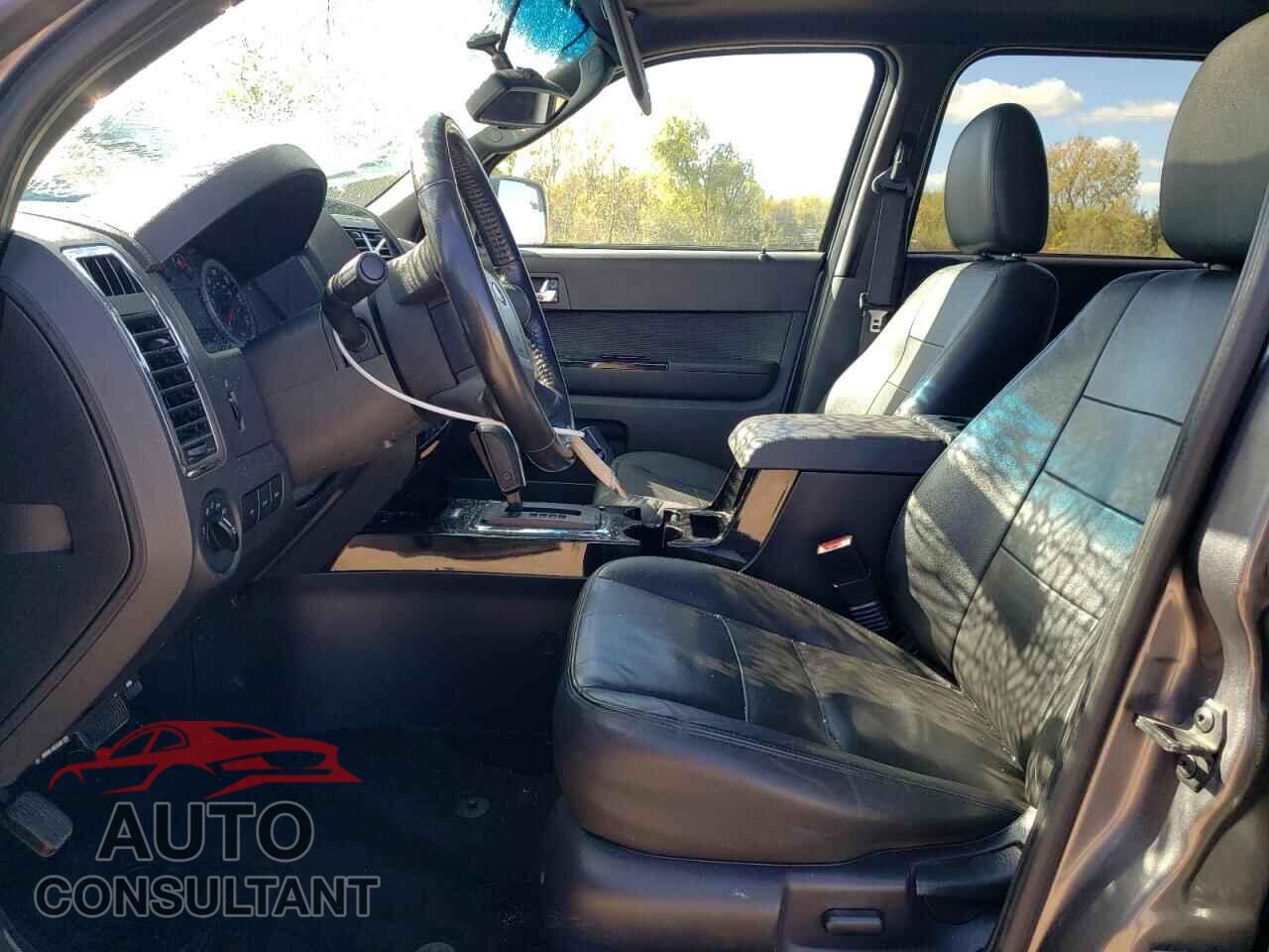 FORD ESCAPE 2011 - 1FMCU0EG2BKC28043