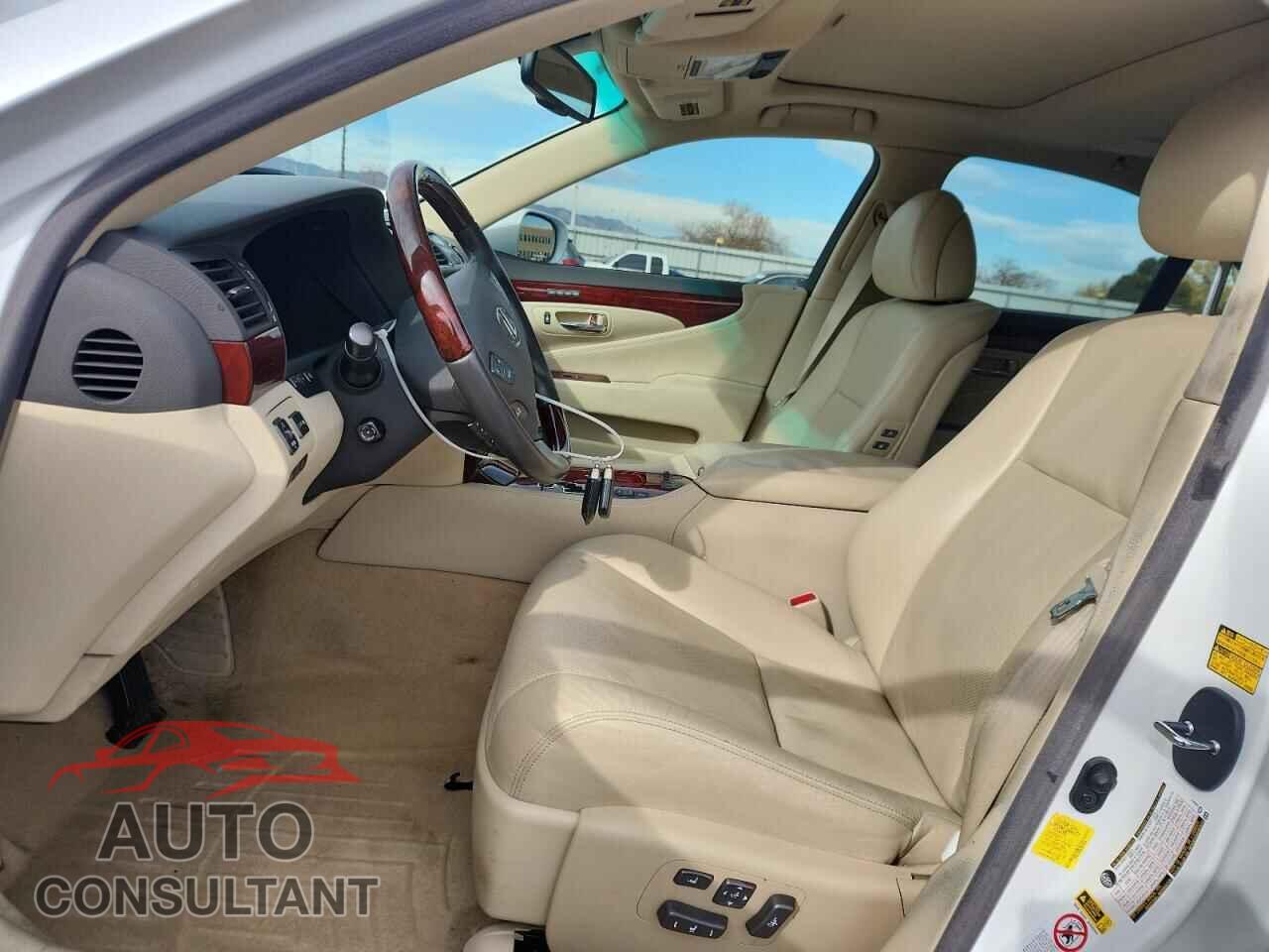 LEXUS LS460 2012 - JTHCL5EF4C5014584