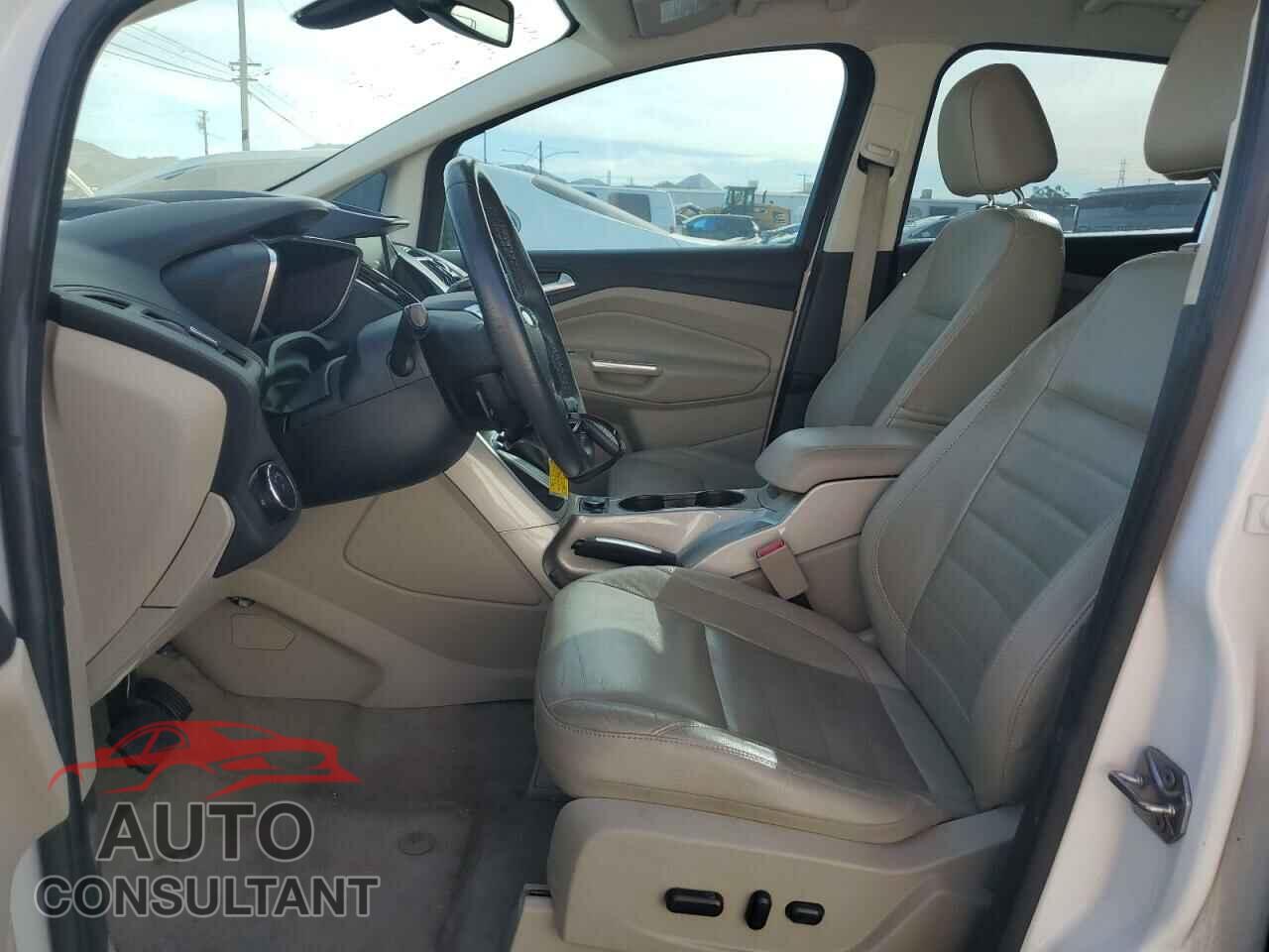 FORD CMAX 2014 - 1FADP5BU4EL516058