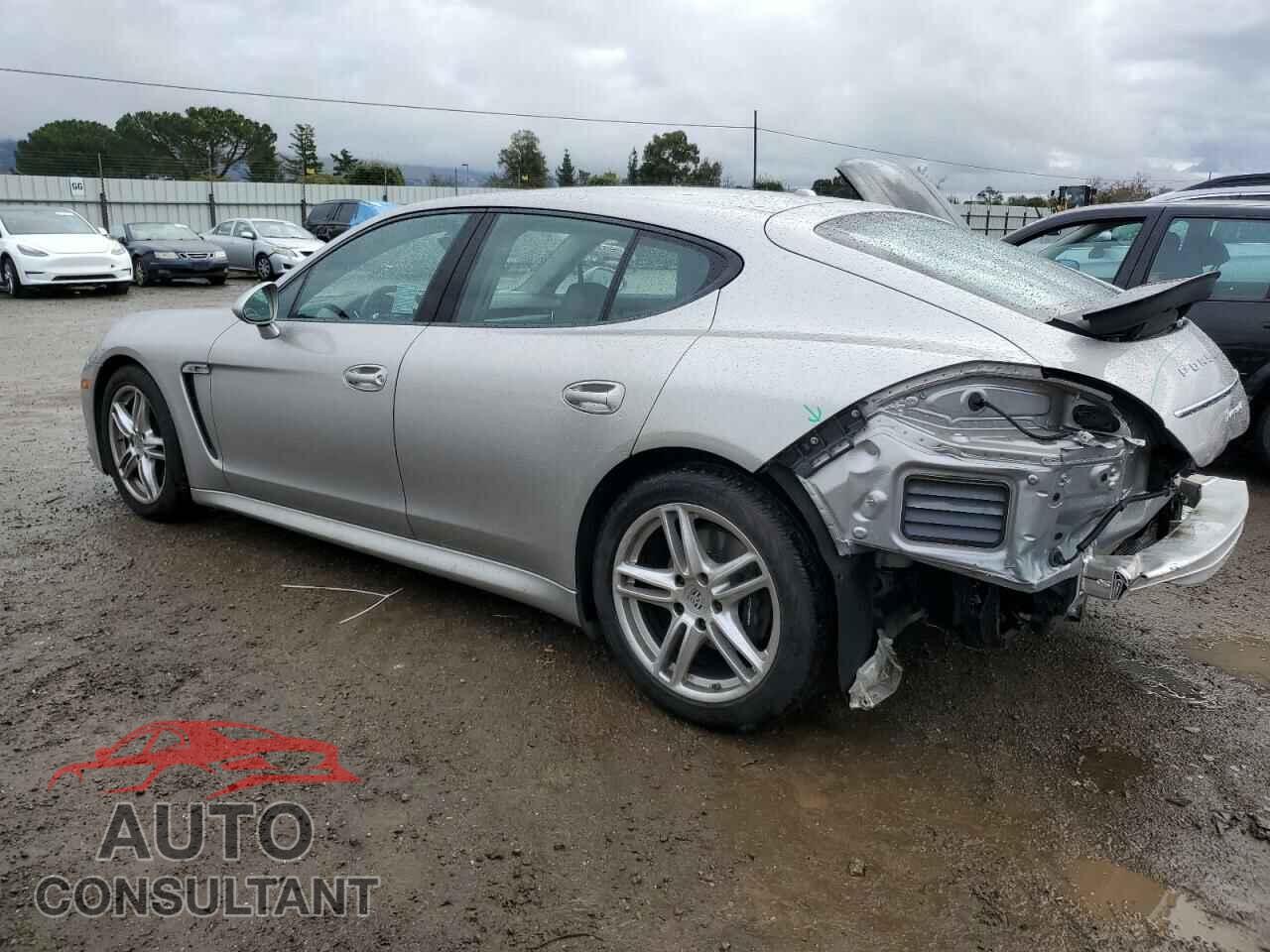 PORSCHE PANAMERA 2013 - WP0AA2A77DL014233