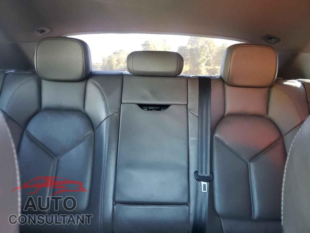 PORSCHE MACAN 2017 - WP1AA2A57HLB07725