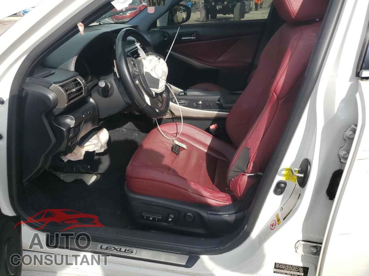 LEXUS IS 2015 - JTHBF1D27F5068346