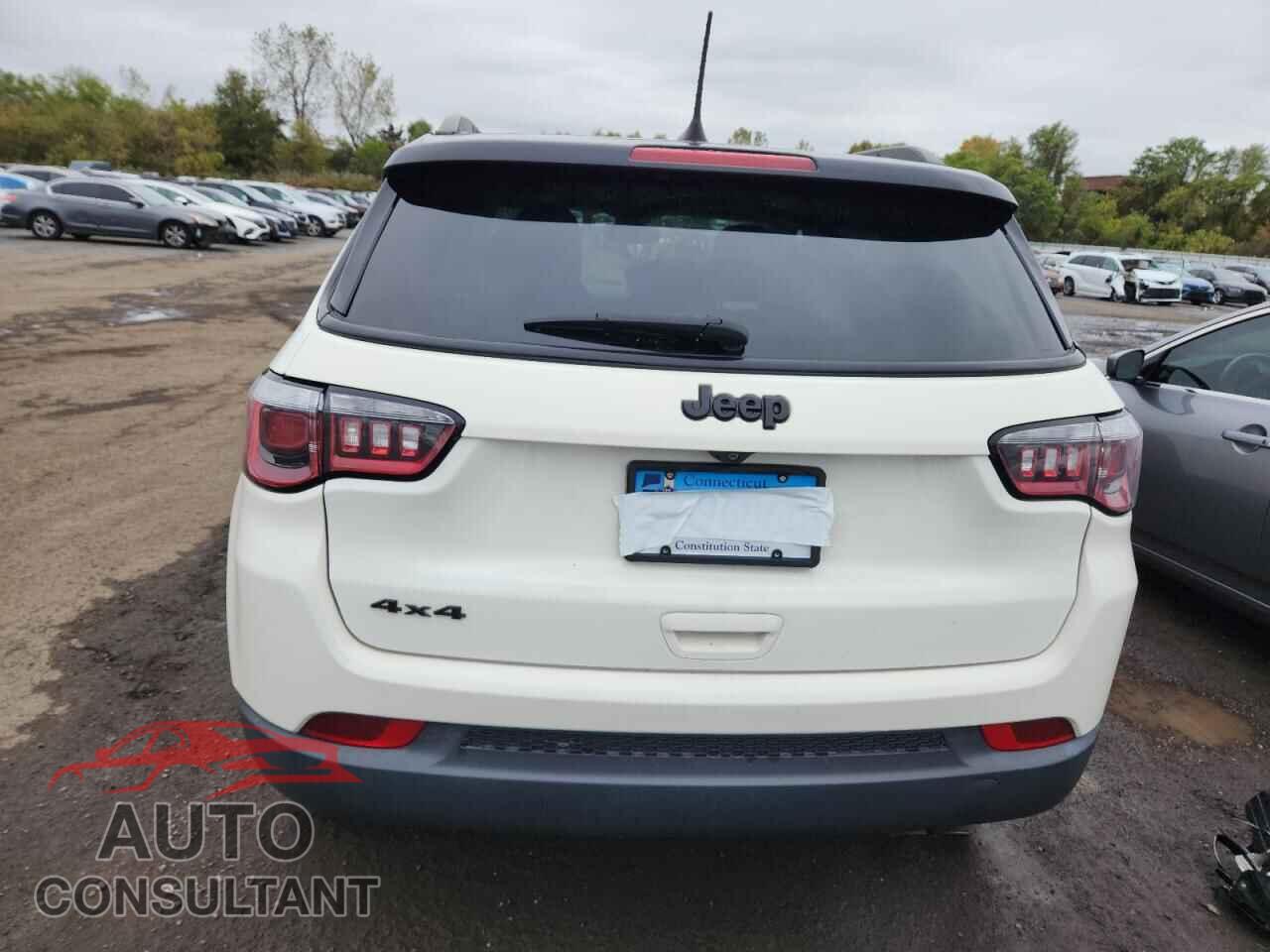 JEEP COMPASS 2018 - 3C4NJDBB9JT481282