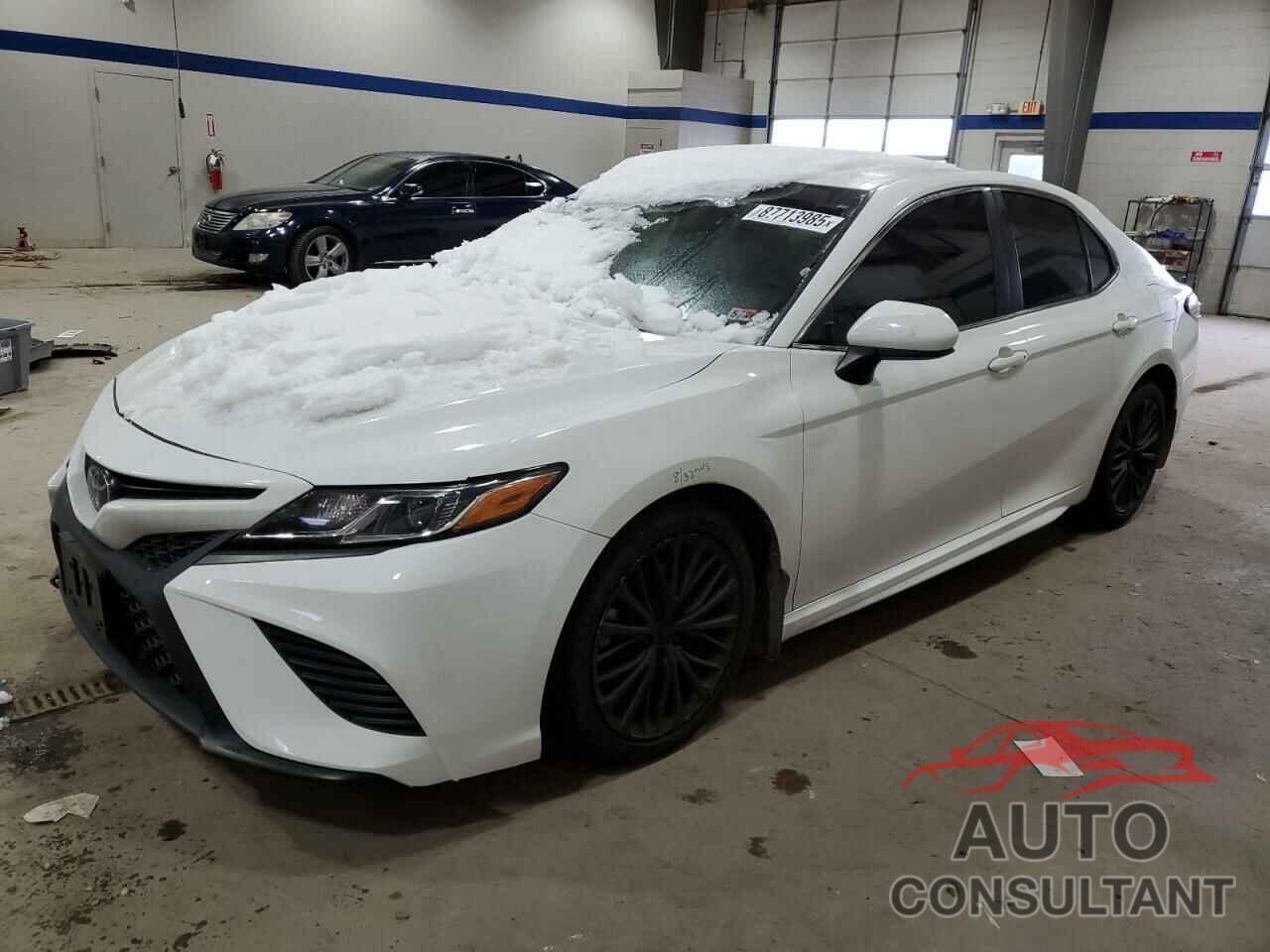 TOYOTA CAMRY 2018 - JTNB11HK3J3027111