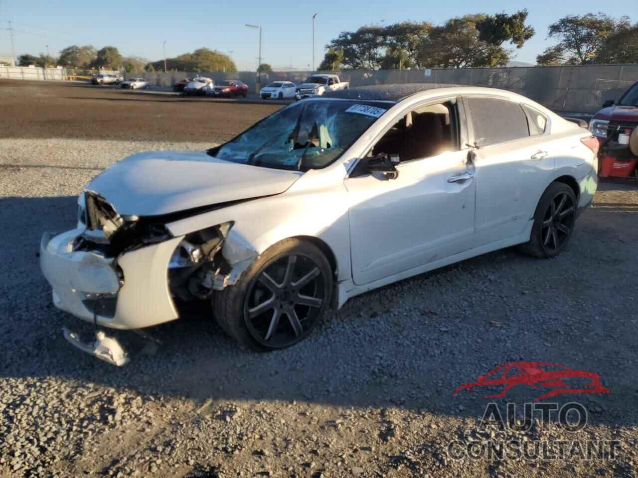 NISSAN ALTIMA 2015 - 1N4AL3AP6FC569019