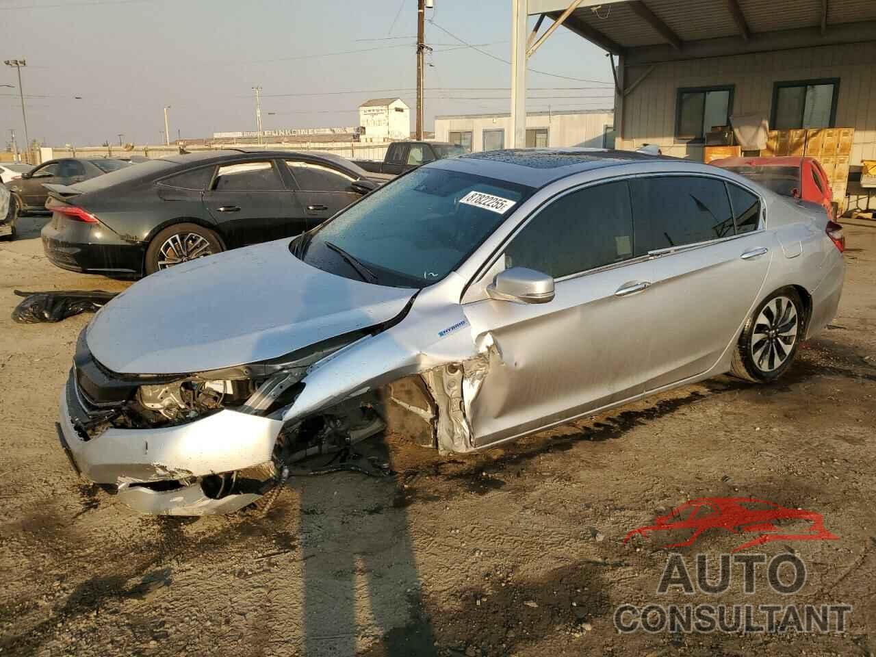 HONDA ACCORD 2017 - JHMCR6F5XHC030303