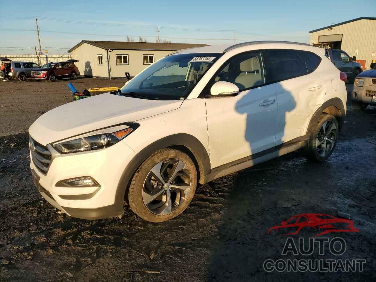 HYUNDAI TUCSON 2018 - KM8J3CAL7JU760714