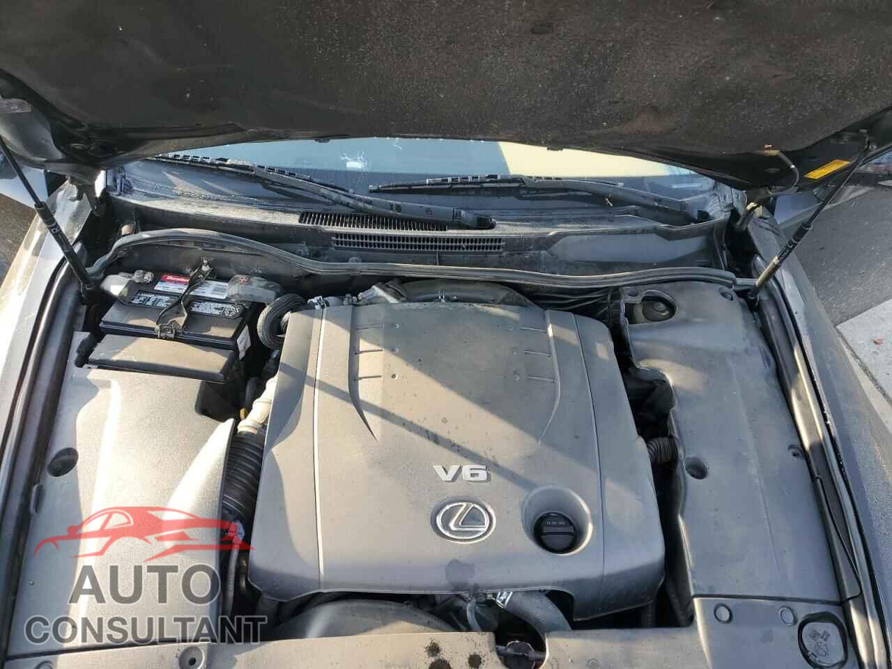 LEXUS IS 2012 - JTHBF5C20C5181494