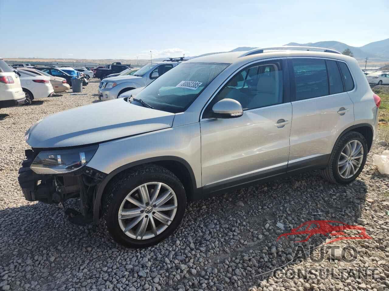 VOLKSWAGEN TIGUAN 2012 - WVGBV7AX6CW575831