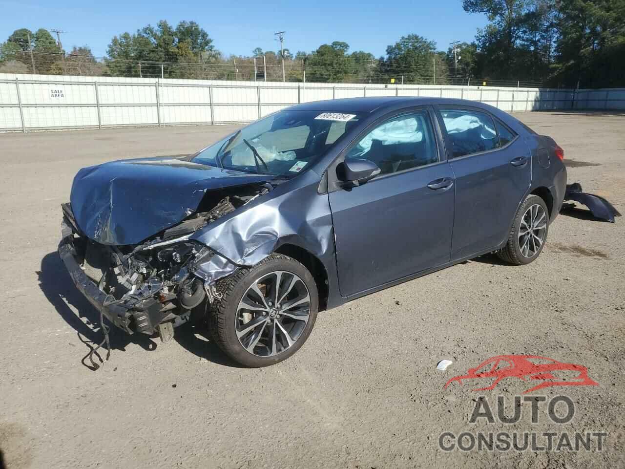 TOYOTA COROLLA 2018 - 5YFBURHE8JP801865