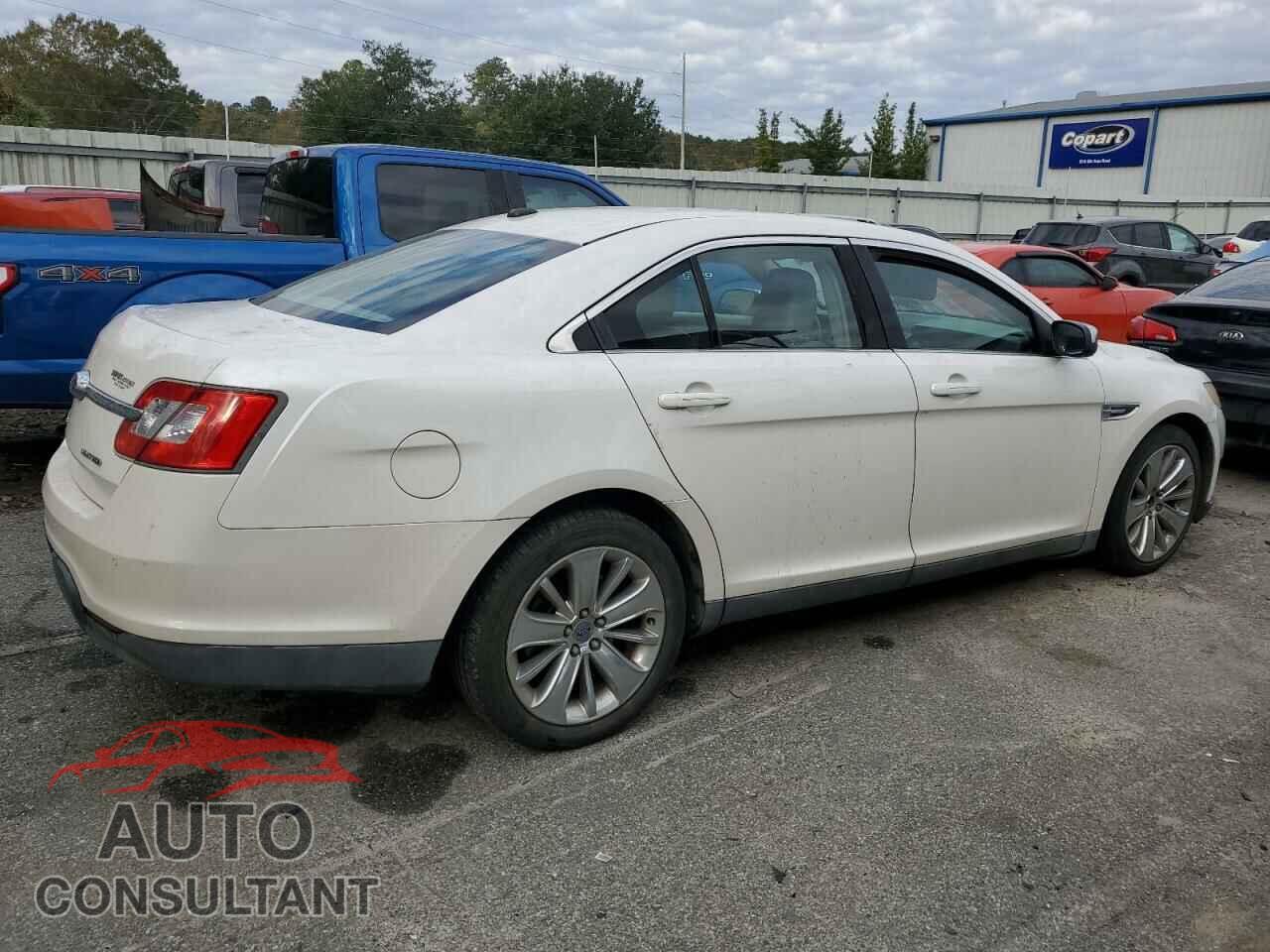 FORD TAURUS 2011 - 1FAHP2FW5BG112122