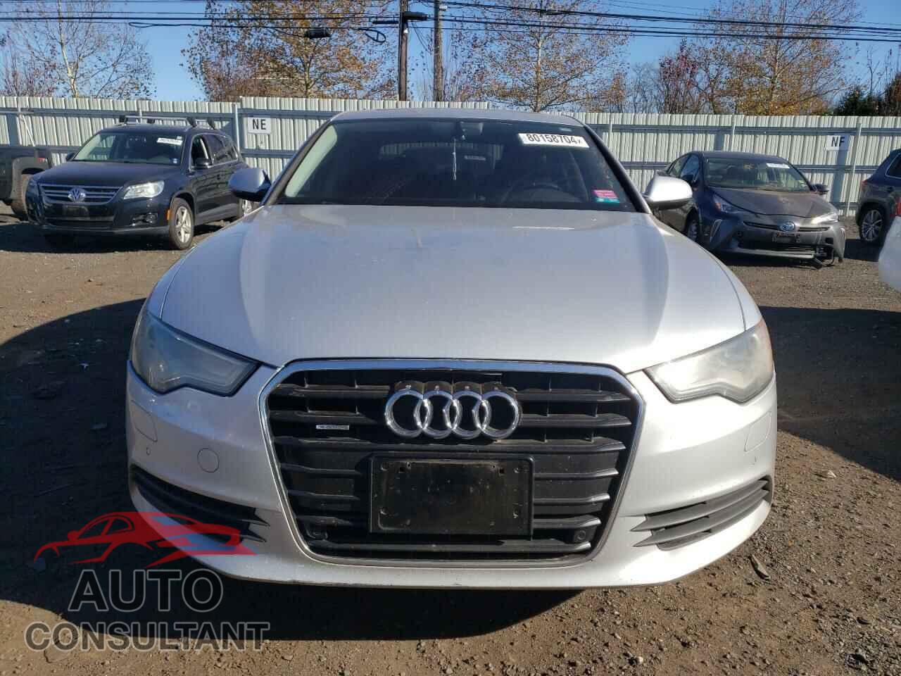 AUDI A6 2012 - WAUGGAFC8CN065975