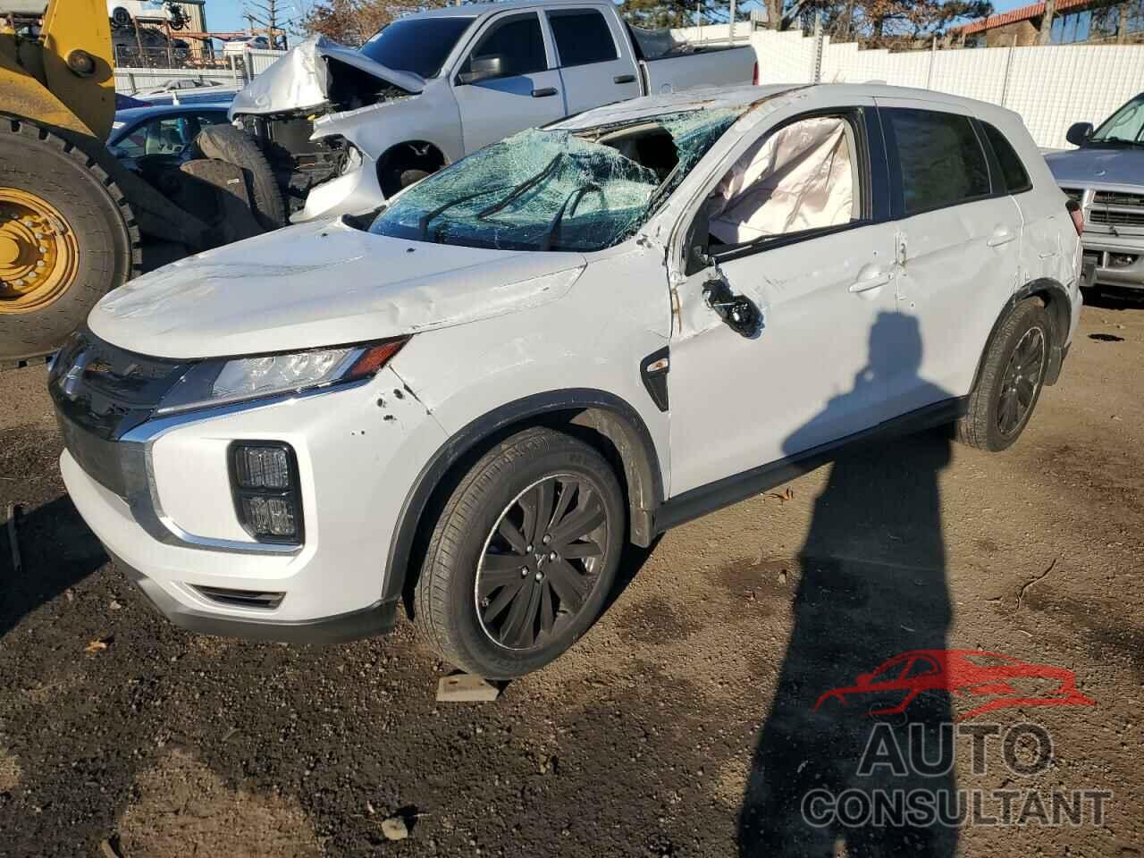 MITSUBISHI OUTLANDER 2022 - JA4APUAU7NU018448