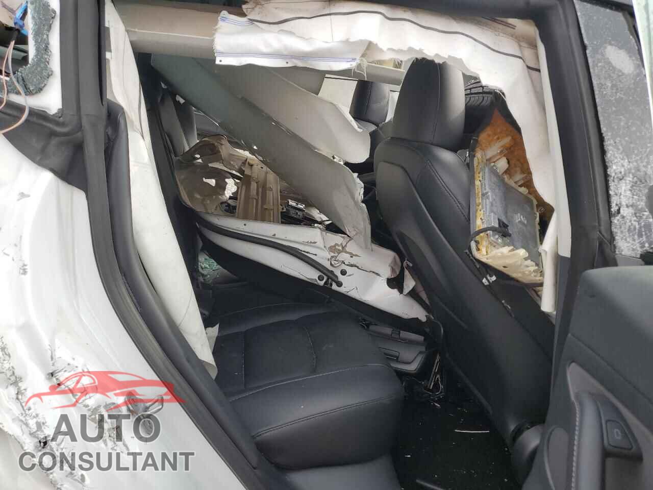 TESLA MODEL 3 2023 - 5YJ3E1EA4PF551663