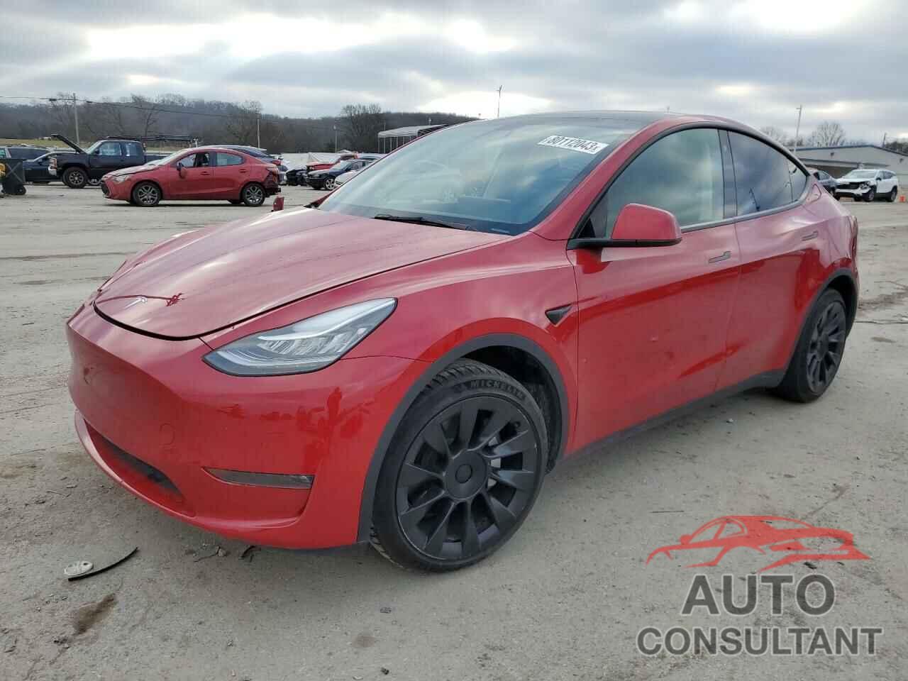 TESLA MODEL Y 2021 - 5YJYGDEE1MF180672