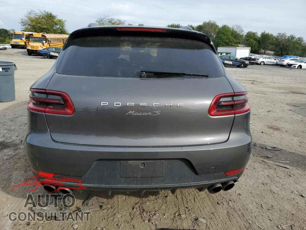 PORSCHE MACAN 2015 - WP1AB2A53FLB52512